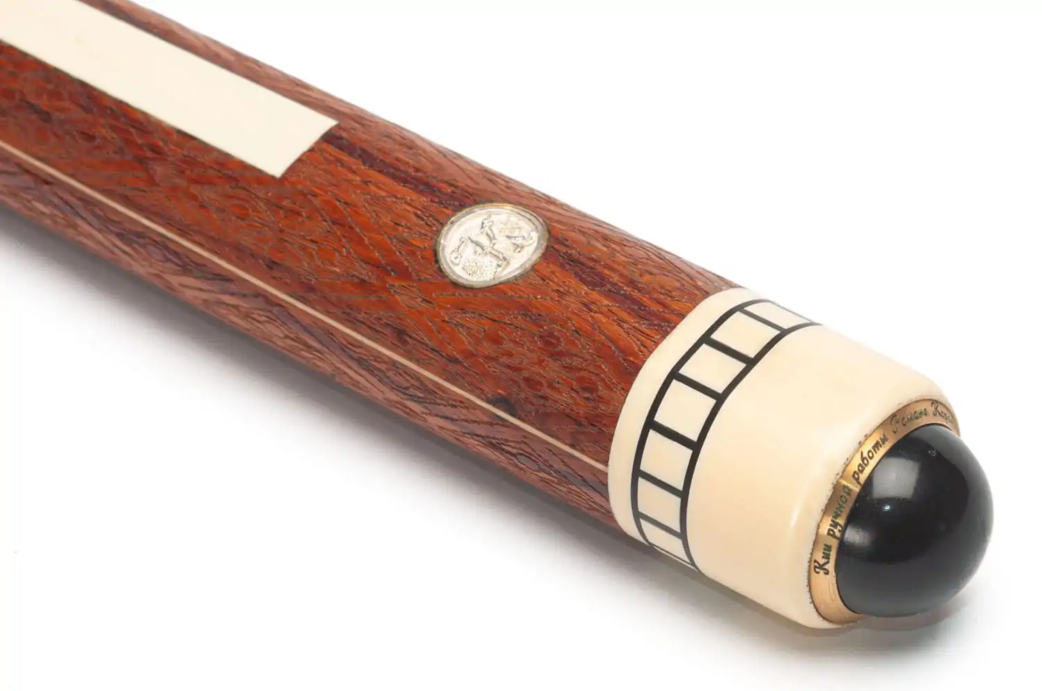 Кий Классика Элит 31 запил с лазерной гравировкой Палисандр, Черный граб, Амарант, Граб — изображение 2