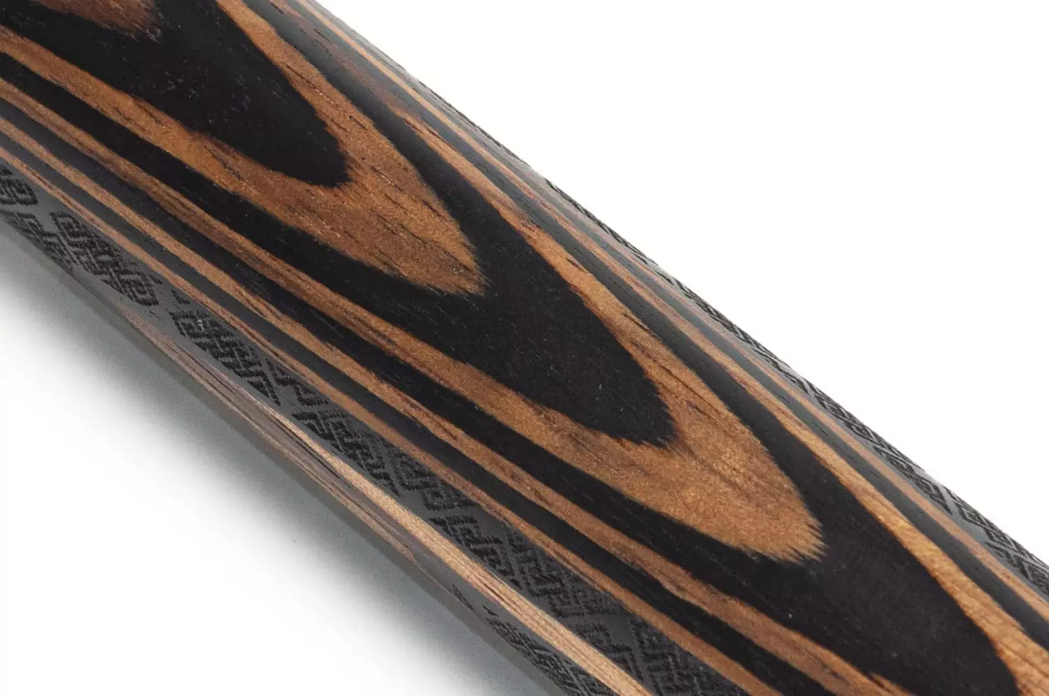 Классика Элит 31 запил с гравировкой, Черный граб, Зебрано, Граб — изображение 4